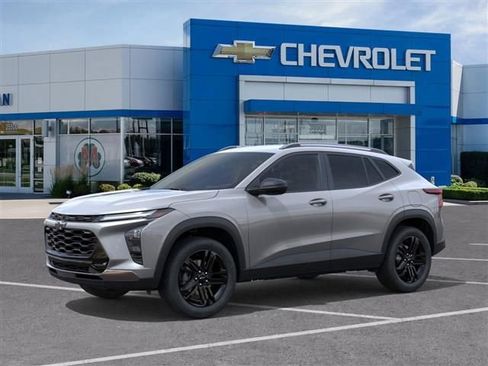 New 2025 Chevrolet Trax ACTIV w/ Driver Confidence Package image 2