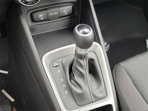 New 2026 Hyundai Venue SE image 19