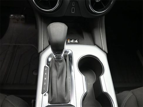 Used 2024 Chevrolet Blazer LT w/ Convenience Package image 19