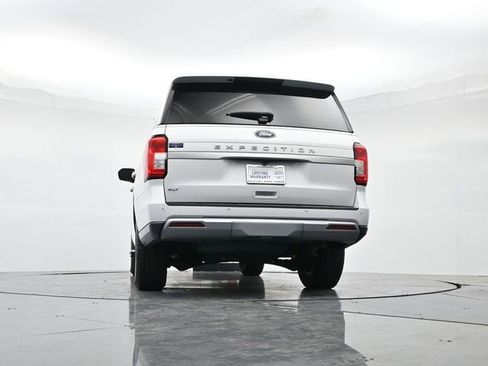 Certified 2022 Ford Expedition XLT image 45