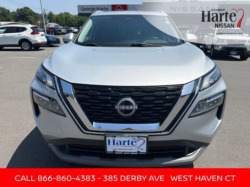 Certified 2023 Nissan Rogue SV w/ SV Premium B Package AWD/4WD image 1