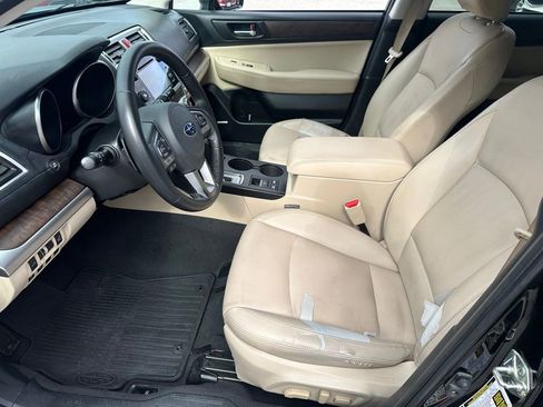 Used 2017 Subaru Outback 2.5i Limited w/ Popular Package #5 image 25