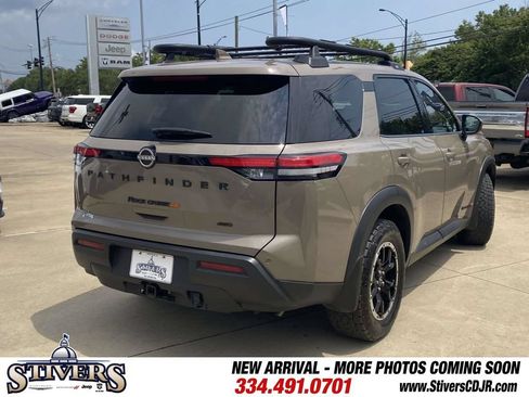 Used 2024 Nissan Pathfinder Rock Creek AWD/4WD image 9