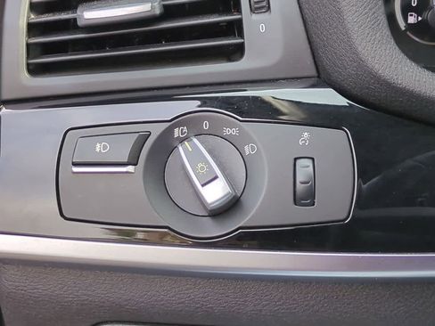 Used 2017 BMW X3 sDrive28i image 18