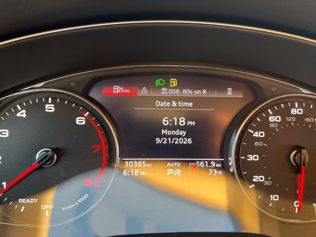 Used 2023 Audi Q5 2.0T Premium w/ Convenience Package AWD/4WD image 10
