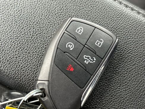 Certified 2022 Chevrolet Silverado 1500 RST w/ Z71 Off-Road Package image 36