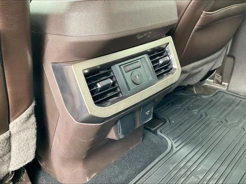 Used 2024 Ford F350 King Ranch w/ FX4 Off-Road Package AWD/4WD image 24