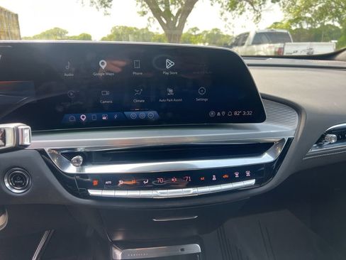 Used 2024 Cadillac Lyriq Luxury w/ LPO, Floor Liner Package image 12