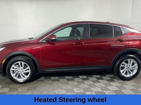 Used 2025 Buick Envista Preferred w/ Convenience I Package image 8