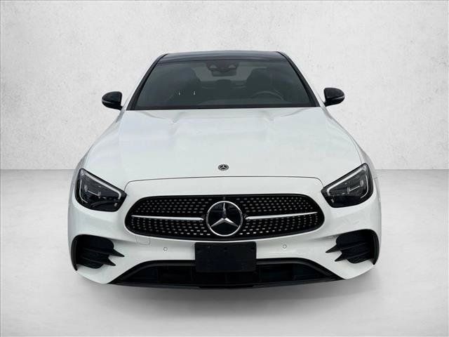 Used 2021 Mercedes-Benz E 350 4MATIC Sedan image 2