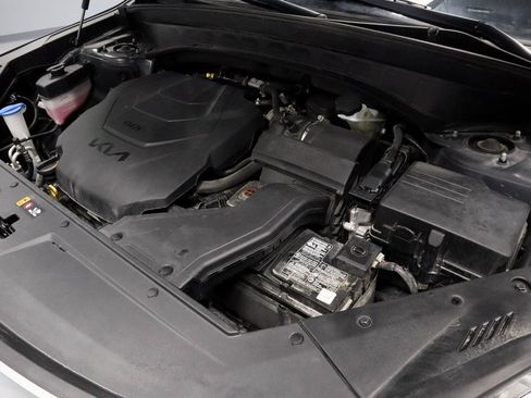 Used 2022 Kia Telluride EX w/ EX Premium Package image 17