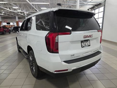New 2026 GMC Yukon Elevation image 3