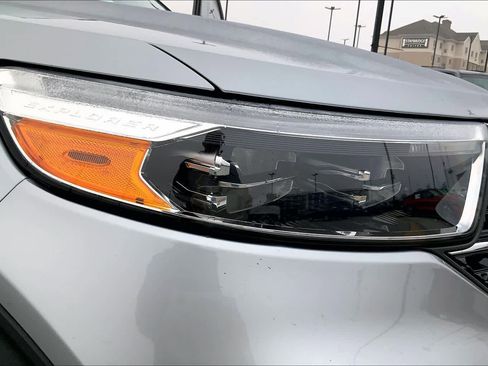 Used 2023 Ford Explorer XLT w/ Equipment Group 202A image 24