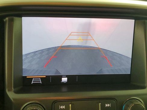 Used 2022 Chevrolet Colorado Z71 w/ Z71 Midnight Edition image 17