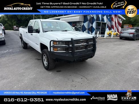 Used 2018 Chevrolet Silverado 2500 W/T AWD/4WD image 2
