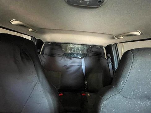 Used 2009 Chevrolet Colorado LT image 32