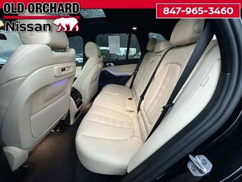 Used 2022 BMW X5 xDrive40i w/ M Sport Package image 10