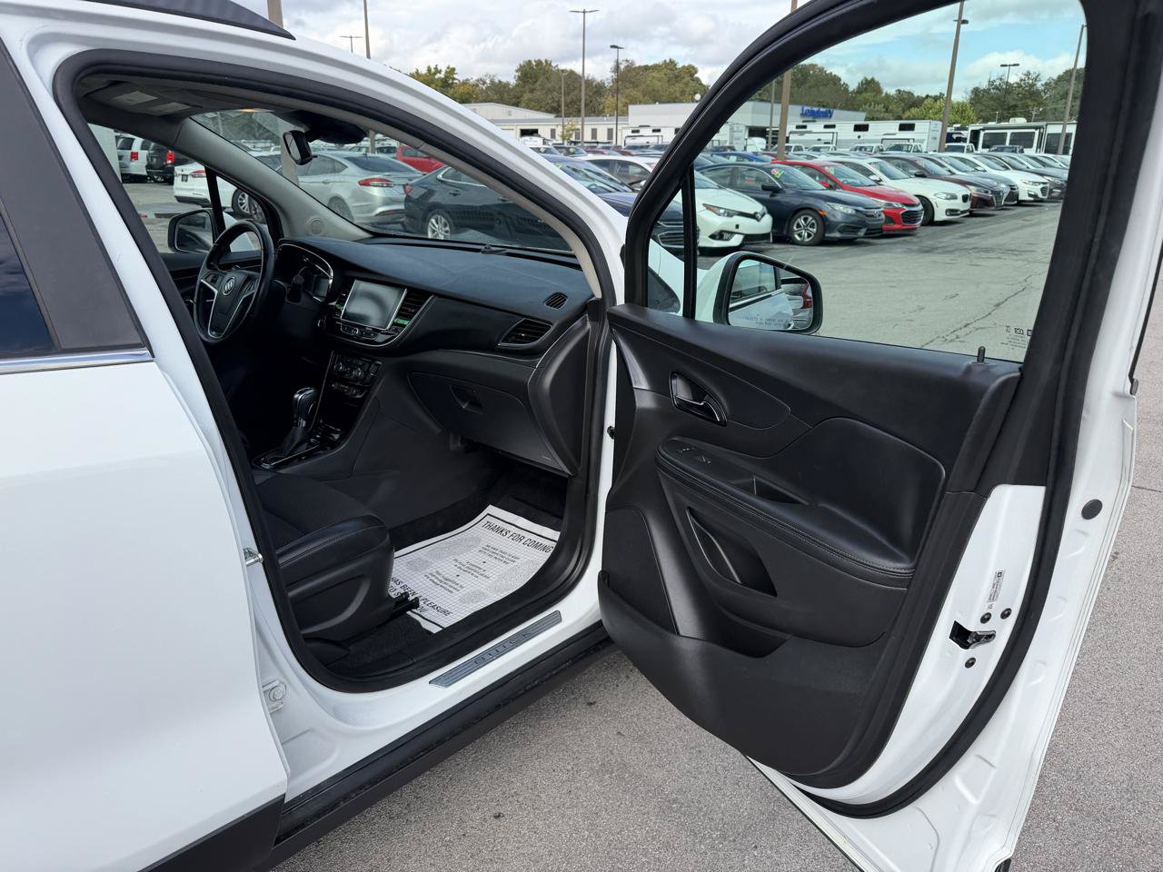 Used 2019 Buick Encore Preferred AWD/4WD image 9