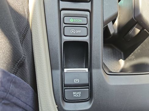 Certified 2024 Honda Accord LX image 15