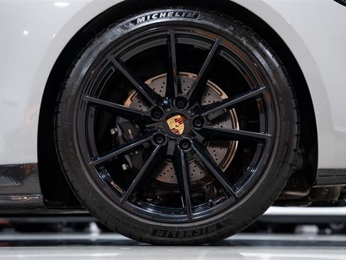 Used 2021 Porsche 911 Carrera RWD image 13