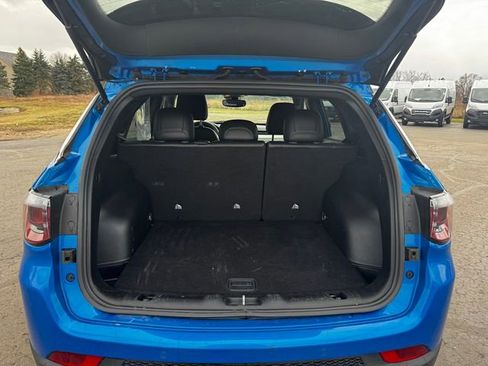 Certified 2025 Jeep Compass Limited image 18