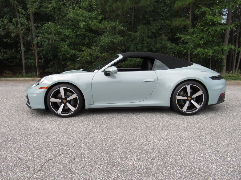 Certified 2025 Porsche 911 Carrera RWD image 16