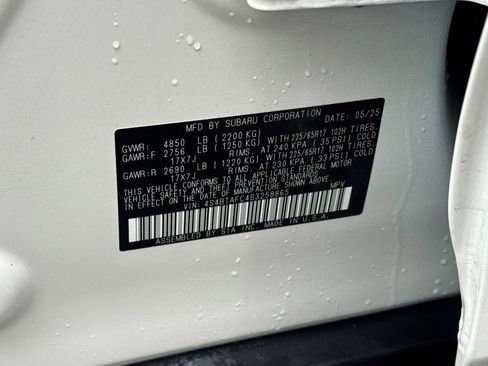 Used 2025 Subaru Outback Premium image 33