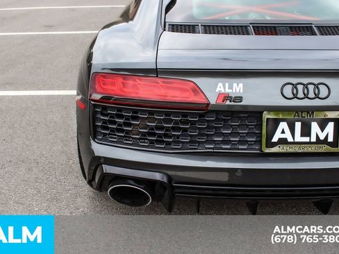 Used 2020 Audi R8 V10 w/ Carbon Interior Package AWD/4WD image 13