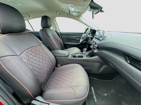 Used 2022 Nissan Sentra SV w/ All-Weather Package image 18