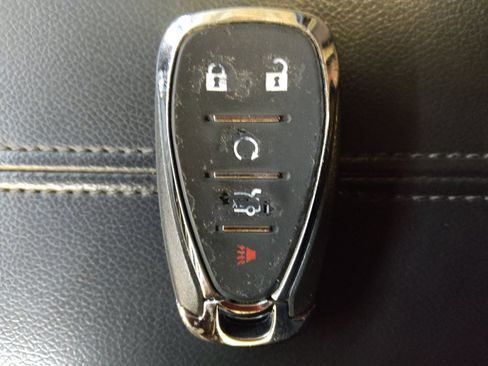 Used 2023 Chevrolet Malibu LT image 32