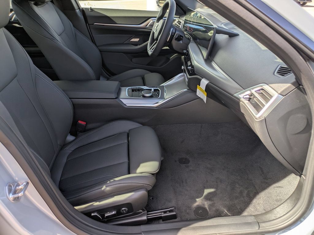 New 2026 BMW 430i w/ M Sport Package RWD image 23