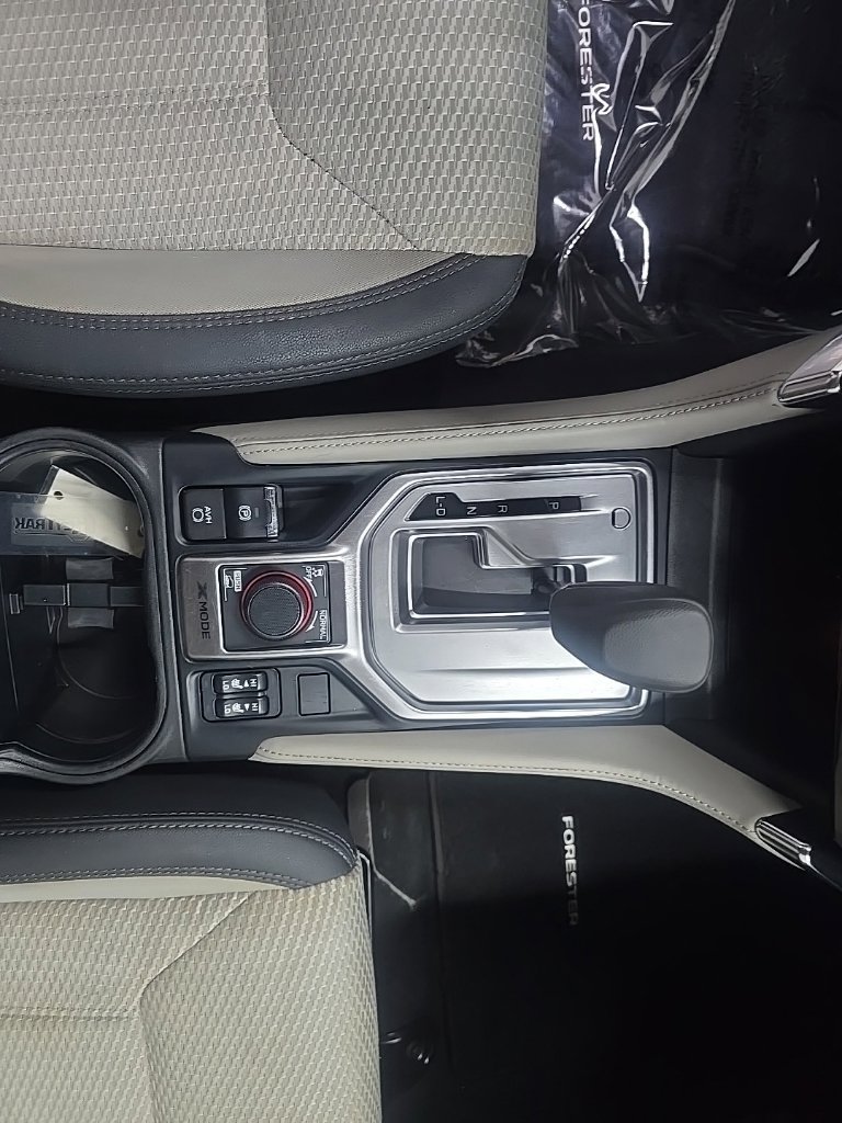 Certified 2024 Subaru Forester Premium AWD/4WD image 18