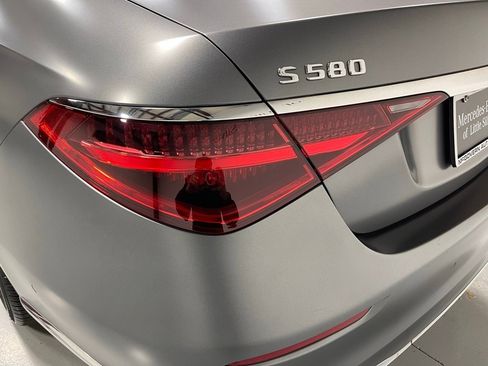 Used 2022 Mercedes-Benz S 580 4MATIC Sedan image 13