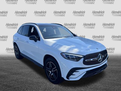 Certified 2025 Mercedes-Benz GLC 300 4MATIC image 2