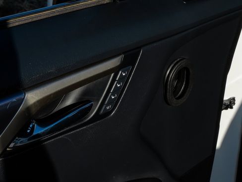 Used 2022 Lexus RX 450h F Sport image 47