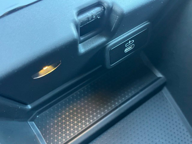 Used 2024 BMW M2 w/ Lighting Package RWD image 22