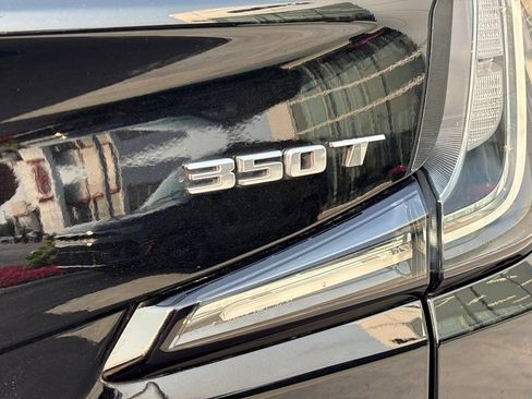 Used 2025 Cadillac XT4 Sport AWD/4WD image 14