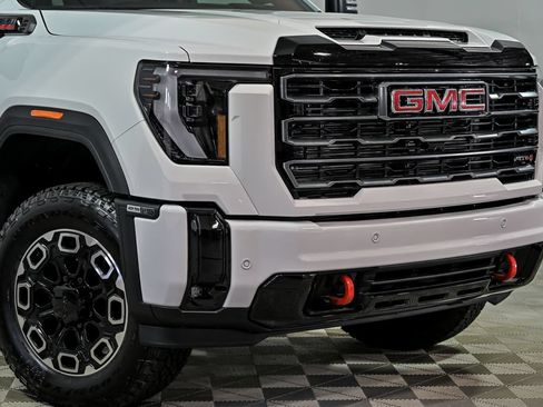New 2026 GMC Sierra 2500 AT4 w/ AT4 Premium Plus Package AWD/4WD image 2