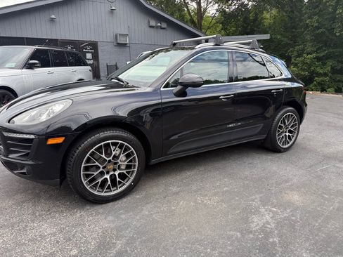 Used 2015 Porsche Macan S w/ Premium Package Plus AWD/4WD image 10