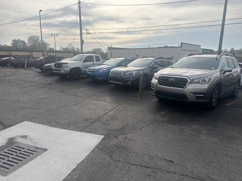 Used 2019 Subaru Ascent Premium w/ Popular Package #3 AWD/4WD image 15