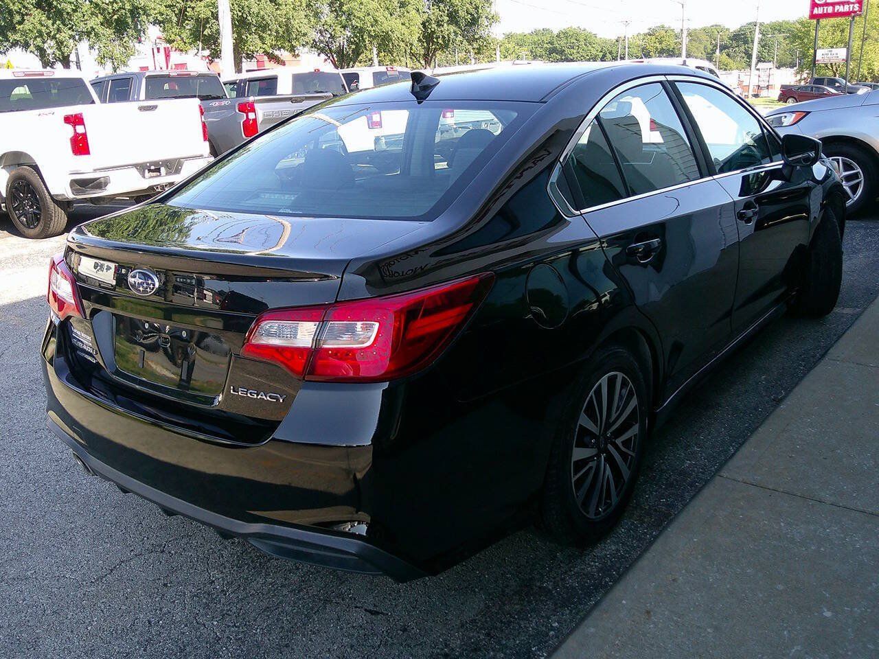 Used 2019 Subaru Legacy 2.5i Premium AWD/4WD image 5