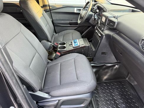 Used 2020 Ford Explorer 4WD Police Interceptor image 22