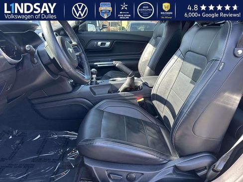 Used 2021 Ford Mustang GT Premium w/ Equipment Group 401A image 10