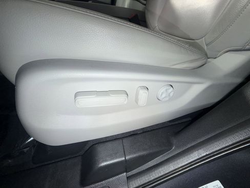 Used 2018 Honda Odyssey EX-L image 14