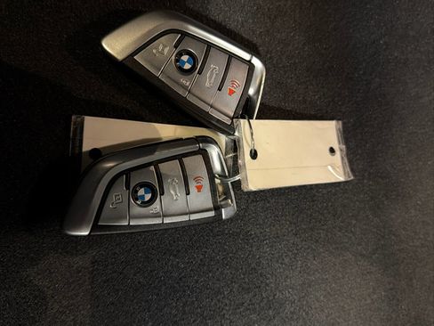 Used 2021 BMW M5 w/ Competition Package image 19