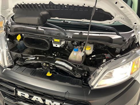 Used 2023 RAM ProMaster 2500 image 4