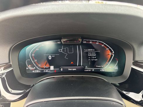 Certified 2023 BMW 540i w/ Premium Package image 31