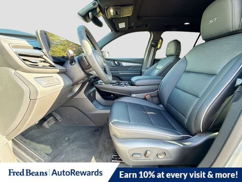New 2026 Buick Enclave Sport Touring w/ Power Package AWD/4WD image 22