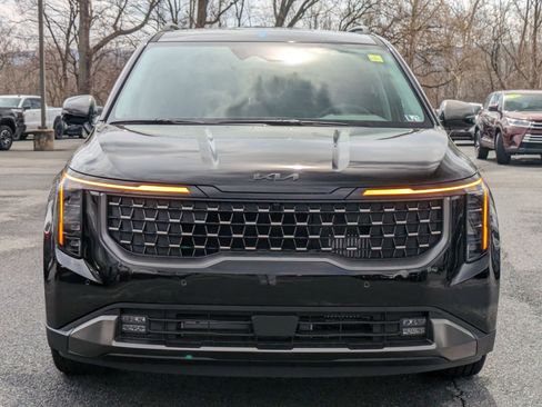 New 2025 Kia Carnival SX Prestige image 2