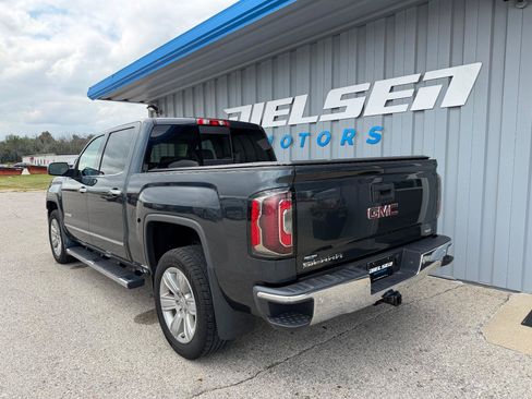 Used 2018 GMC Sierra 1500 SLT AWD/4WD image 9